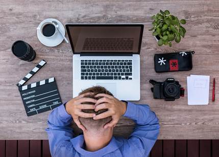 Haruskah Membuat Website Sendiri?